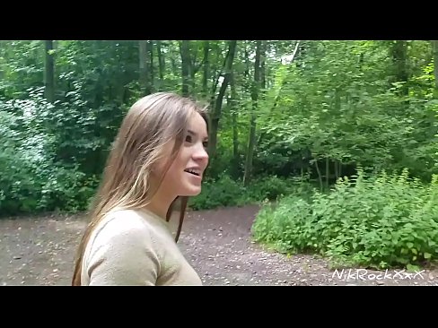 ❤️ Ech hunn dem Evelina virgeschloen datt mir op enger ëffentlecher Plaz fécken! Si sot jo. Dunn hunn ech hatt an den Arsch gefickt an an hirem Mond kum. Dunn huet si sech selwer gepisst. ️ Hausgemachte Porno op lb.credit-assorti.ru ️❤