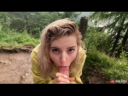 ❤️ Meedchen drénkt kum no engem ëffentleche Blowjob - Eva Elfi ️ Hausgemachte Porno op lb.credit-assorti.ru ️❤